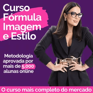 Como funciona o Curso Fórmula Imagem e Estilo? O curso FÓRMULA IMAGEM E ESTILO com Dede Leme é um treinamento 100% online. Ele foi cuidadosamente pensado para quem quer se tornar uma autoridade em Estilo e Imagem Pessoal. Receba 4 cursos de formação em 1: Formação em Consultoria de Imagem Formação em Coloração Pessoal Formação em Visagismo 3.0 Formação em Montagem de Looks São mais de 100 aulas em vídeo e mentorias mensais online, ao vivo e em grupo para você se especializar em consultoria de imagem e estilo pessoal. Quanto ganha uma consultora de imagem e estilo? No Brasil, o salário médio de um consultor de estilo varia entre R$ 2.000 a R$ 6.000 mensais. No entanto, é importante ressaltar que esses valores são apenas uma estimativa e que o sucesso financeiro nessa área também depende da habilidade do profissional em atrair e manter uma base de clientes satisfeitos.