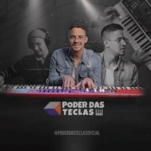 O Curso Poder das Teclas Funciona? Sim, o Curso Poder das Teclas funciona. O curso abrange diversas técnicas de piano e teclado, o material está disponível em formato de vídeo, o que pode proporcionar uma experiência visual e prática para os alunos. São ensinados passo a passo, desde o nível iniciante, possibilitando que até mesmo aqueles sem experiência prévia possam aprender. O Curso Poder das Teclas Vale a Pena? Sim, o Curso Poder das Teclas vale a pena. O curso abrange uma variedade de tópicos, incluindo escalas, acordes, improvisação, rearmonização e outros conceitos relacionados ao piano e teclado. Além disso tudo,  o curso também aborda tecnologia nas teclas, incluindo o uso de um notebook com Kontakt e outros VSTi (Instrumentos Virtuais) e controladores. Essa inclusão de tecnologia é para você que está interessados em explorar aspectos mais avançados e modernos da música. Para quem o Curso Poder das Teclas é Bom? Iniciantes completos até aqueles que já possuem alguma experiência no piano ou teclado. Pessoas interessadas em aprender música de forma autônoma, no conforto de suas casas. Músicos mais experientes que buscam aprimorar suas habilidades.