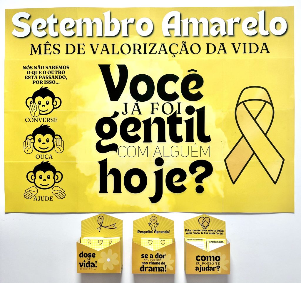 A Caixinha do Desabafo Setembro Amarelo é bom, e por que você deveria aproveitar essa chance? A Caixinha do Desabafo Setembro Amarelo Funciona? Sim, a Caixinha do Desabafo Setembro Amarelo funciona. No cenário atual, em que a saúde mental se tornou um tema central nas discussões sobre bem-estar, é essencial que as escolas assumam um papel ativo na promoção de um ambiente saudável e acolhedor. Pensando nisso, a Caixinha surge como uma ferramenta poderosa para a conscientização e prevenção dentro do ambiente escolar, especialmente durante o Setembro Amarelo, mês dedicado à prevenção ao suicídio. A Caixinha é um recurso prático e educativo que visa incentivar o diálogo, a empatia e o apoio mútuo entre alunos e educadores. Ela se destaca como uma ferramenta de fácil implementação, capaz de engajar a comunidade escolar em um esforço coletivo para a promoção da saúde mental. A Caixinha do Desabafo Setembro Amarelo Vale a Pena? Sim, a Caixinha do Desabafo Setembro Amarelo vale a pena. A utilização da Caixinha nas escolas é uma estratégia eficaz para trabalhar a prevenção e a empatia entre os alunos. Ela não só oferece uma saída para a expressão de sentimentos, mas também ajuda a criar um ambiente de confiança e apoio, onde todos se sentem ouvidos e valorizados. Ao implementar este recurso, a escola dá um passo importante na construção de uma comunidade mais saudável, empática e resiliente, onde a saúde mental é tratada com a seriedade e o cuidado que merece. Durante o Setembro Amarelo, e ao longo de todo o ano, a Caixinha pode ser uma peça-chave na promoção do bem-estar emocional dentro das escolas. Com seus materiais cuidadosamente elaborados, ela oferece uma abordagem preventiva e educativa que pode fazer a diferença na vida de muitos jovens. Para quem a Caixinha do Desabafo Setembro Amarelo é Bom? Escolas e Educadores: Profissionais da educação que desejam implementar ações de prevenção ao suicídio e promoção da saúde mental no ambiente escolar. O material é ideal para professores, orientadores pedagógicos e coordenadores que buscam recursos práticos para trabalhar essas questões com os alunos. Alunos: Estudantes de diversas faixas etárias, principalmente aqueles do ensino fundamental e médio. A "Caixinha do Desabafo" oferece um espaço seguro para a expressão de sentimentos e pensamentos, promovendo o diálogo e a empatia entre os colegas. Pais e Responsáveis: Embora o foco principal seja o ambiente escolar, pais e responsáveis também podem se beneficiar do material ao apoiar e entender melhor as ações desenvolvidas na escola, além de reforçar a importância do diálogo e do apoio emocional em casa. Profissionais de Saúde Mental: Psicólogos escolares, conselheiros e outros profissionais que atuam no apoio à saúde mental dos estudantes também são parte do público-alvo, utilizando o material como uma ferramenta complementar em suas práticas.