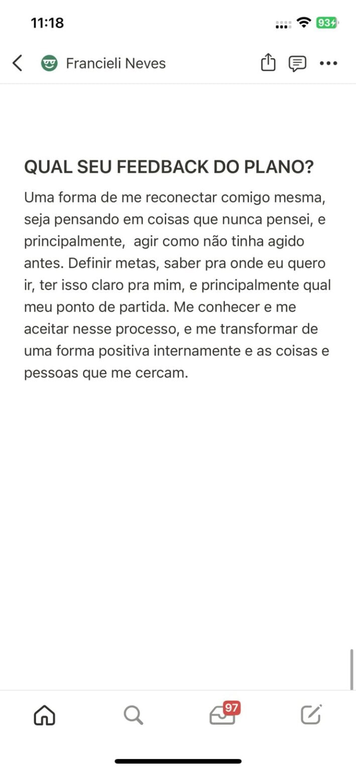 O Plano Vida Projetada Funciona? Sim, o Plano Vida Projetada funciona. Embarcar em uma jornada de crescimento pessoal e profissional é um desafio que exige mais do que apenas motivação. É necessário um método prático, estruturado e eficiente para alcançar resultados. E é exatamente isso que O Plano oferece: um treinamento único que combina técnicas inovadoras de design com o planejamento de vida e carreira. O Plano é baseado na poderosa metodologia de "Designing Your Life", desenvolvida por Dave Evans (da Electronic Arts) e Bill Burnett (da Apple), ambos com vasta experiência em design e inovação. Esses princípios têm ajudado milhares de pessoas, inclusive mais de 2.000 alunos em Stanford, a moldar suas vidas de maneira mais satisfatória e equilibrada. O Plano Vida Projetada Vale a Pena? Sim, o Plano Vida Projetada vale a pena. Com mais de 16 anos de experiência em design e resolução de problemas, e aplicando esses conhecimentos por mais de 14 anos em minha própria trajetória, criei O Plano para compartilhar as ferramentas que me ajudaram a projetar uma vida com propósito e sucesso. Meu nome é Alisson Idaló, e o método que ensino neste curso é o mesmo que utilizo para alinhar meus objetivos pessoais e profissionais, ajudando a superar desafios e a encontrar um caminho claro para o futuro. Neste curso, você vai aprender a usar os princípios do design para resolver problemas complexos e aplicá-los diretamente no planejamento da sua vida e carreira. O treinamento é estruturado para ser prático e transformador, fornecendo uma abordagem criativa e eficiente para alcançar suas metas. Se você está pronto para uma mudança real, venha conhecer O Plano e descubra como projetar uma vida cheia de realização e sucesso. Para quem o Plano Vida Projetada é Bom? Profissionais em transição de carreira: Pessoas que estão buscando uma mudança na trajetória profissional, seja para encontrar mais realização ou para se adaptar às demandas do mercado. Jovens adultos em início de carreira: Aqueles que estão entrando no mercado de trabalho e querem um guia prático e estruturado para tomar decisões sobre suas escolhas profissionais e pessoais. Empreendedores: Pessoas que estão iniciando ou desenvolvendo seus próprios negócios e precisam de uma abordagem inovadora para planejar seu futuro e superar desafios. Indivíduos em busca de realização pessoal: Aqueles que, independentemente da carreira, desejam projetar uma vida que traga mais sentido, equilíbrio e satisfação. Pessoas com dificuldade em planejar o futuro: Aqueles que se sentem estagnados, perdidos ou confusos sobre como estruturar seus planos de vida e carreira de forma eficiente e prática. Estudantes universitários ou recém-formados: Jovens que estão definindo suas primeiras escolhas profissionais e pessoais, e que querem evitar decisões impulsivas ou sem planejamento adequado.